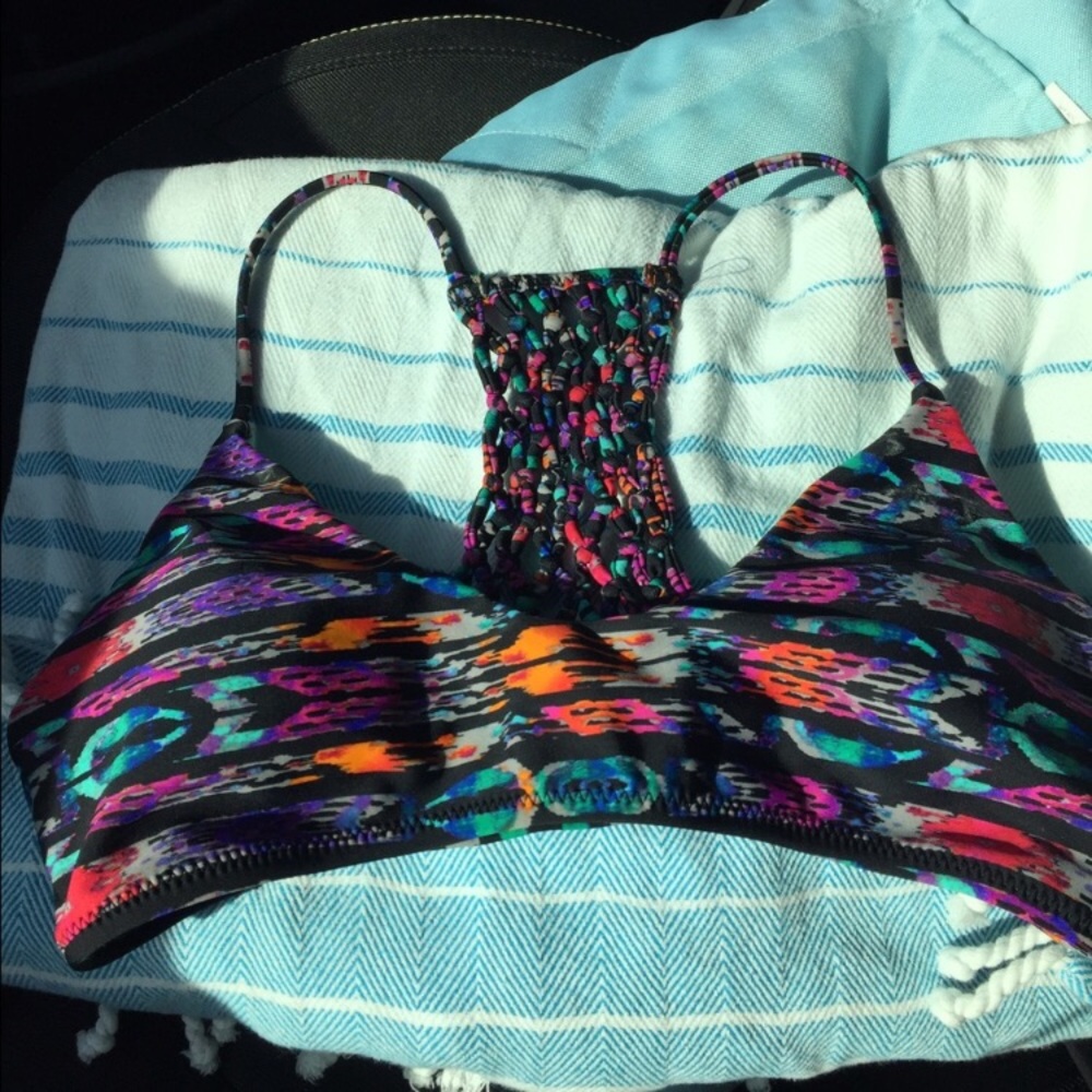 Raisins Racerback Bikini Top Size medium